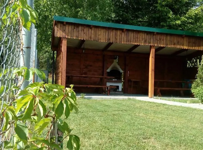 Nad Jeziorem/seehaus 3 * Letowo (West Pomeranian)